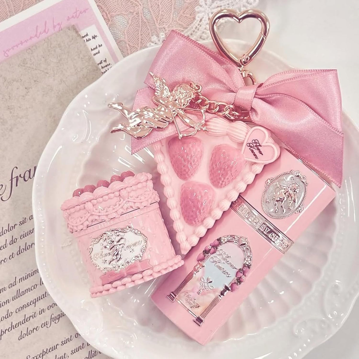 Flower Knows Caja de regalo de maquillaje Strawberry Cupid de 12 pi...