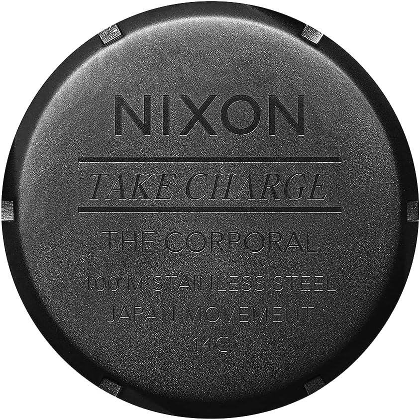 Nixon Corporal SS A346. Reloj XL para hombre resistente al agua de 100 m (cara de reloj de 48 mm. Correa de acero inoxidable de 24 mm)
