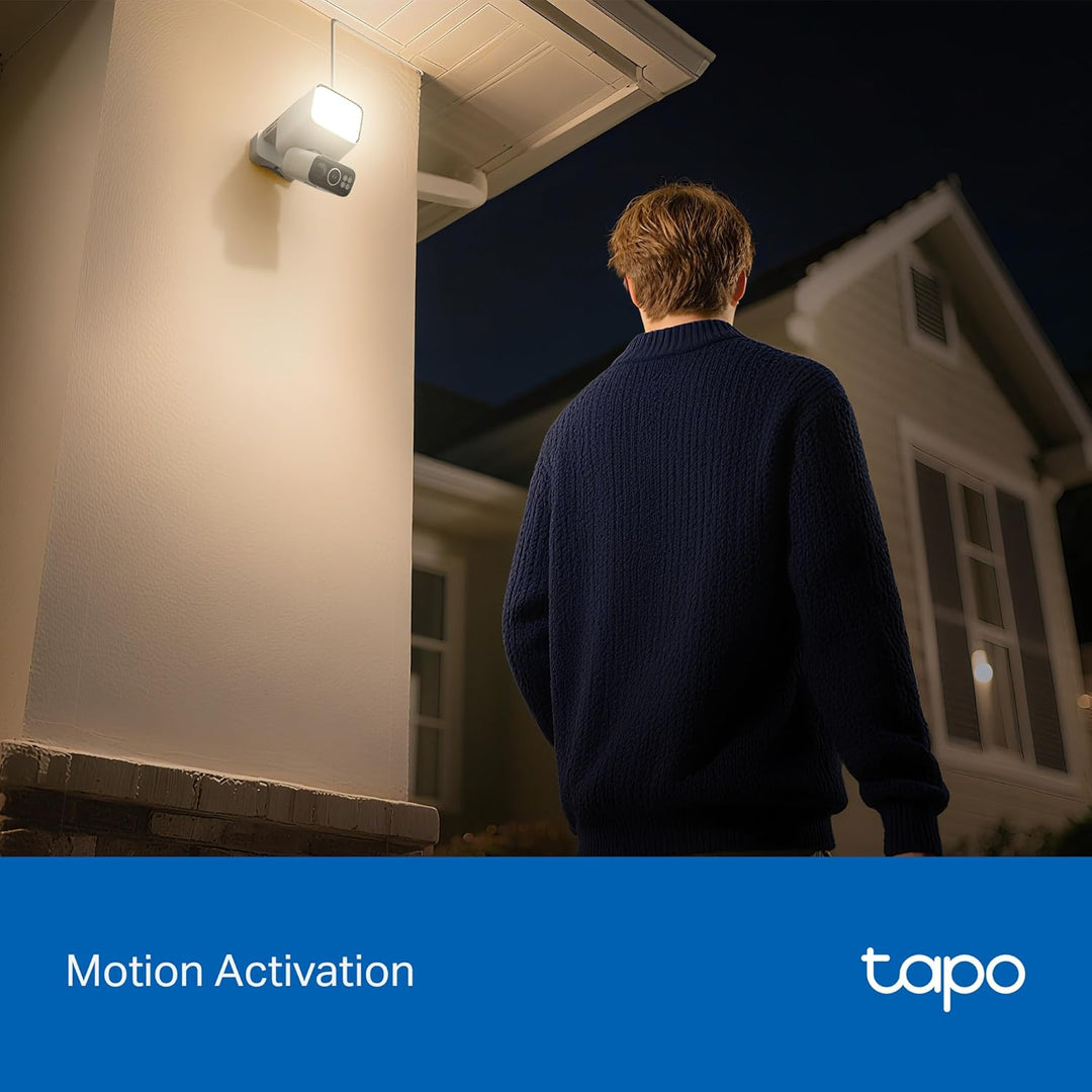 Tapo Cámara de seguridad con reflector regulable 2K para exteriores...