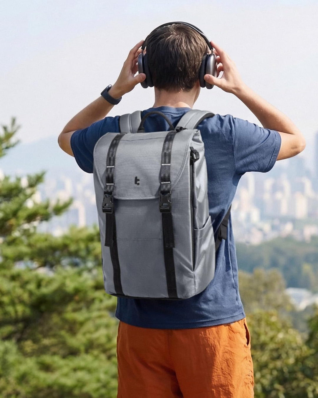 tomtoc Mochila para laptop con solapa, ligera, resistente al agua,...