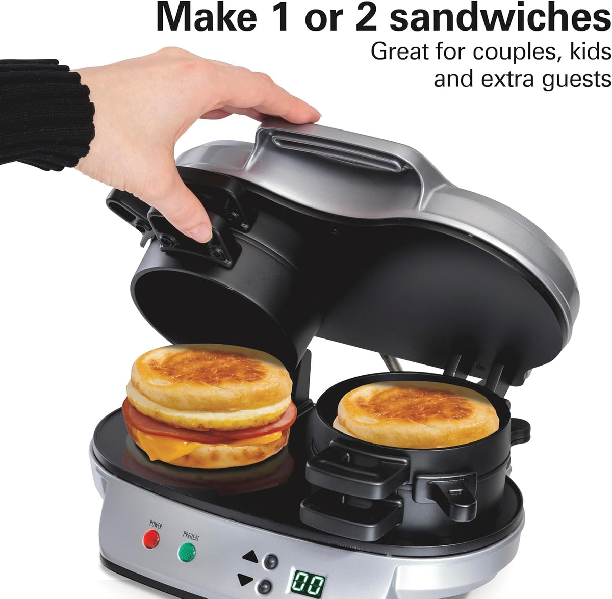 Hamilton Beach Sandwichera de desayuno doble con anillos para cocinar