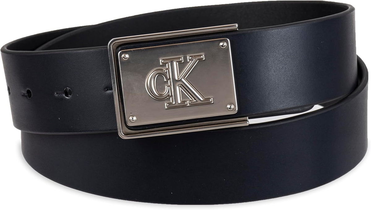Calvin Klein Cinturón con hebilla de placa moderna y detalle de log...