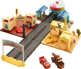 Mattel Disney y Pixar Cars On The Road Playset con 2