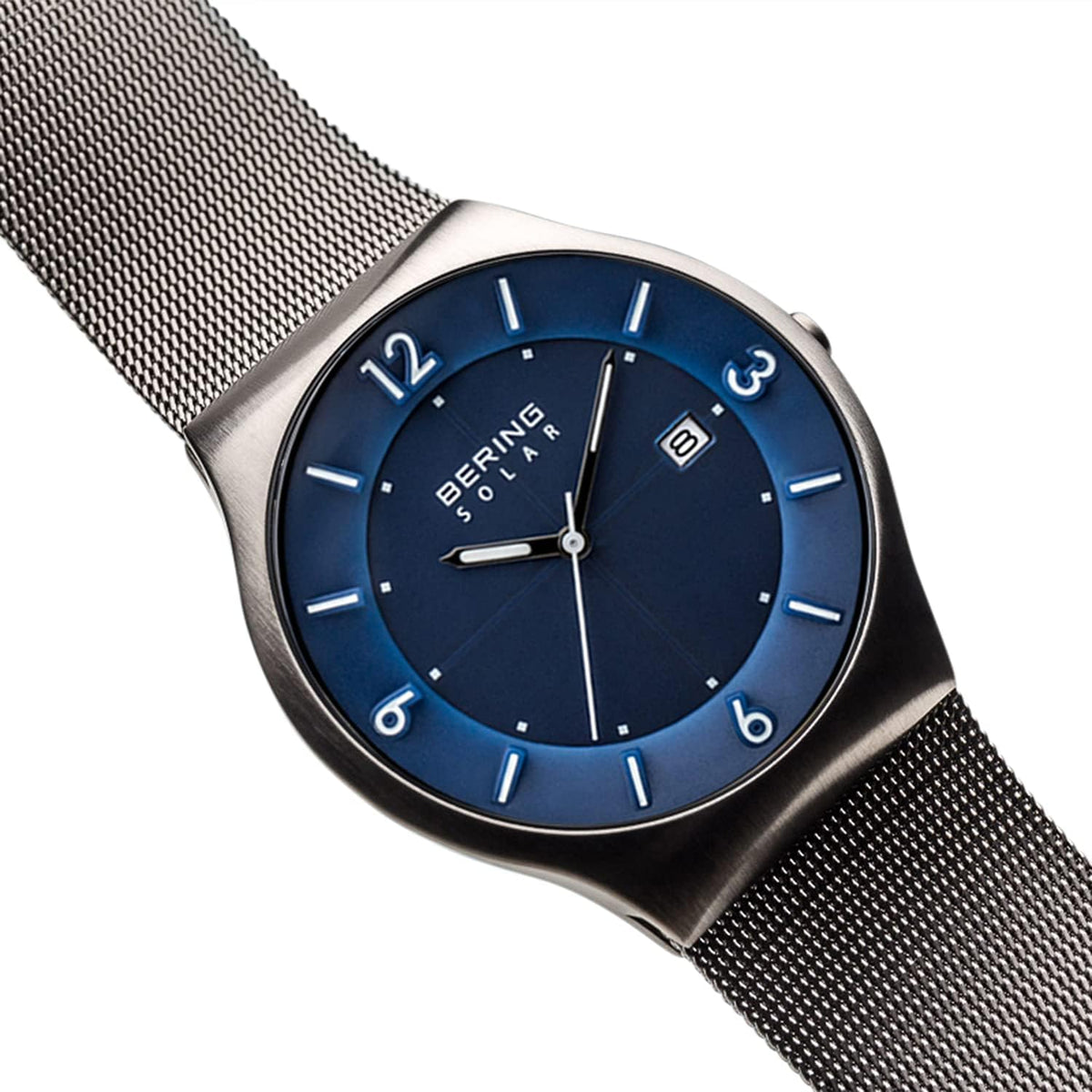 Bering Reloj para hombre de movimiento solar - Colección solar con acero inoxidable y cristal de zafiro 14440-XXX