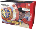 Magic: The Gathering | Paquete de superhéroes de Marvel | Incluye 9 potenciadores de juego, 30 tierras, 1 tarjeta promocional de arte alternativo de aluminio + accesorios exclusivos | Juego de cartas coleccionables
