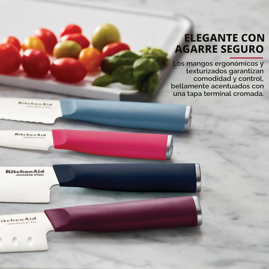 KitchenAid Juego de cuchillos de chef de 4 piezas con cubiertas de cuchilla, cuchillo de chef de 6 pulgadas, Santoku de 5 pulgadas, utilidad dentada de 5.5 pulgadas, acero japonés para pelar de 3.5 pulgadas, colores surtidos