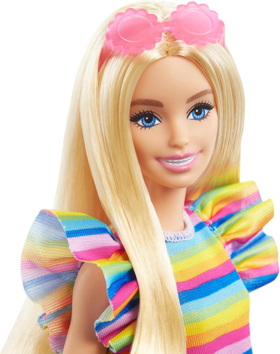 Muñeca Barbie Fashionistas N.° 197 con cabello rubio y brackets, us...