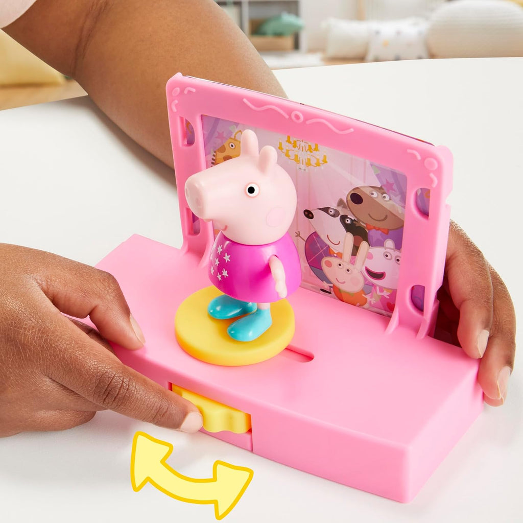 Peppa Pig Set de juego de fiesta de baile de Peppa con casa, 2 figuras, 6 accesorios, juguetes preescolares para niñas y niños, regalos para niños, a partir de 3 años (exclusivo de Amazon)