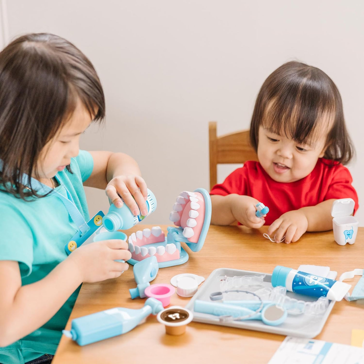 Melissa Doug - Juego de dentista Super Smile con conjunto