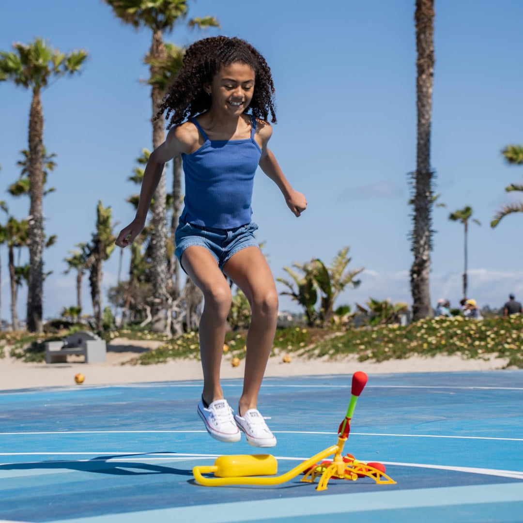 Stomp Rocket Lanzacohetes ultra LED para niños, 6 cohetes con punta...