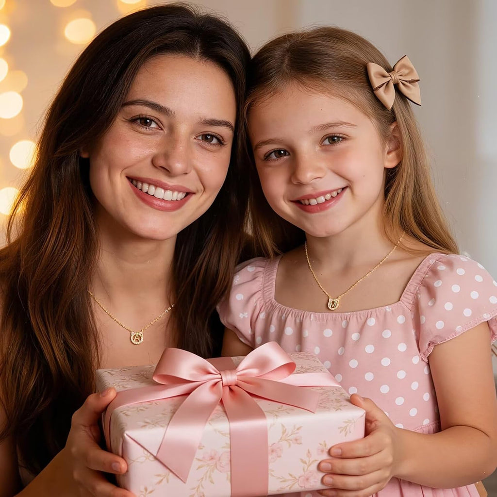 MONOOC Regalos de gato para niñas - Collar con inicial de gato pequeño para