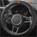 Funda para volante de gamuza con anillo interior de silicona mejorado, anticalor, transpirable, antideslizante, de cuero universal de 14.5 a 15 pulgadas (negro y rojo, cuero genuino parcial