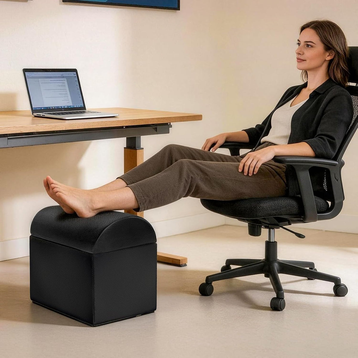 Lámpara Reposapiés ajustable para debajo del escritorio en el trabajo, reposapiés ergonómico con 3 pies de altura ajustable para debajo del escritorio, reposapiés de oficina con funda de malla extraíble
