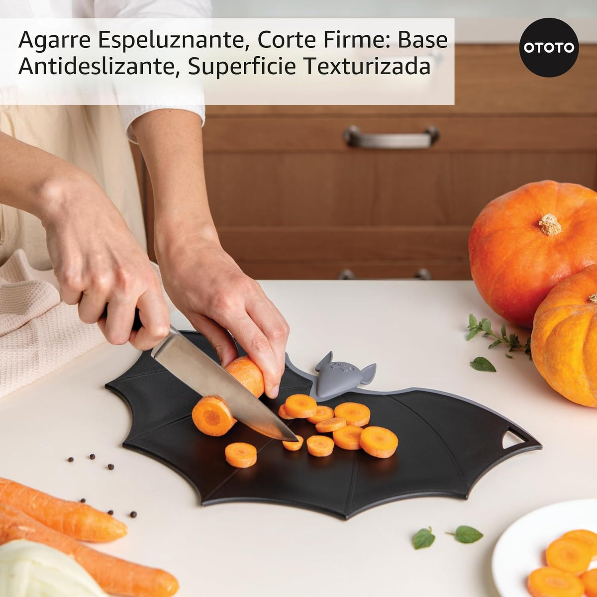 Tabla de cortar OTOTO - Tablas de cortar de madera y plástico para cocina, divertidos y espeluznantes gadgets de cocina, regalos para casa nueva y góticos, apta para lavavajillas (Murciélago, Plástico
