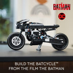 LEGO Technic The Batman – Set de BATCYCLE 42155, Motocicleta de Juguete Coleccionable, Kit de Construcción de Modelo a Escala de la Icónica Moto del Súper Héroe de la Película de 2022