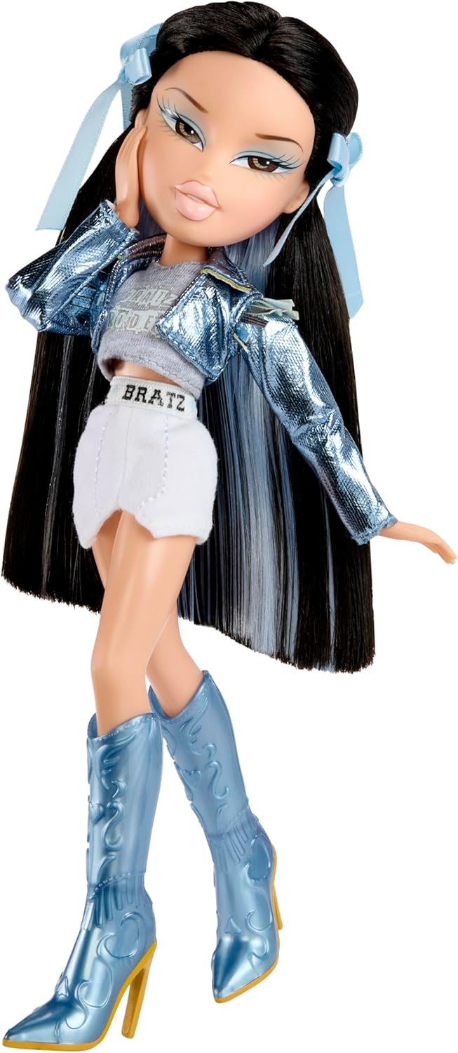 Bratz Pop Starz Jade Fashion Doll con accesorios y encanto