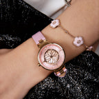 Relojes de Mujer Flor de Cerezo Reloj de Mujer Esfera de Madreperla Reloj de Dama con Correa de Cuero Forma de Pétalo Sakura Relojes de Flor de Cerezo para Mujeres Cristal de Zafiro para Durabilidad y