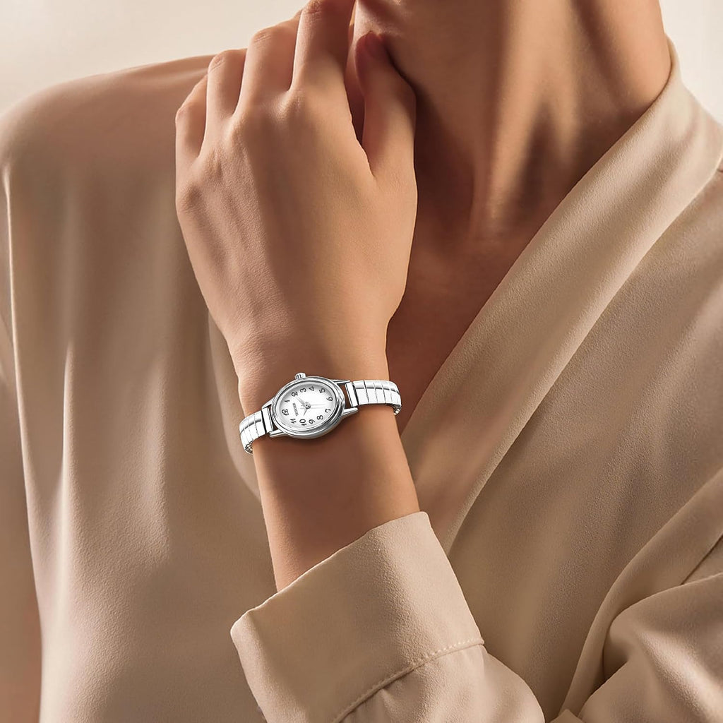 Relojes pequeños de oro para mujer, reloj analógico de esfera fácil de leer, caja ovalada, banda de expansión de acero inoxidable, reloj impermeable