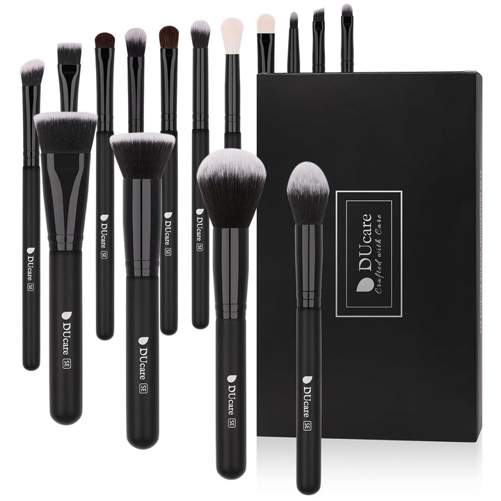 DUcare Juego de brochas de maquillaje Kabuki sintéticas de primera...