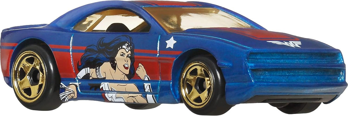 Hot Wheels Coches de juguete, paquete de 10 con temática de Batman, juego de 10 vehículos fundidos que incluye un Batmóvil y un Batplane en escala 1:64 (estilos pueden variar)