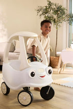 Little Tikes Cloud Collection Cozy Coupé - Blanco, auto clásico de pie a piso, puerta de trabajo, volante, bocina, tabla de suelo extraíble, auto de empuje para interiores y exteriores, niños pequeños