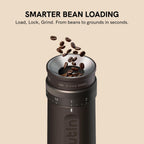 OutIn Fino - Molinillo de café eléctrico portátil con kit de accesorios Nano Espresso, color blanco arenisca