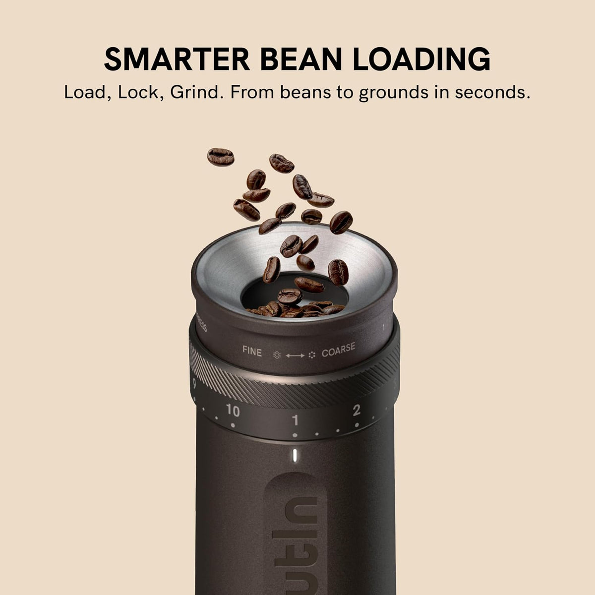 OutIn Fino - Molinillo de café eléctrico portátil con kit de accesorios Nano Espresso, color blanco arenisca
