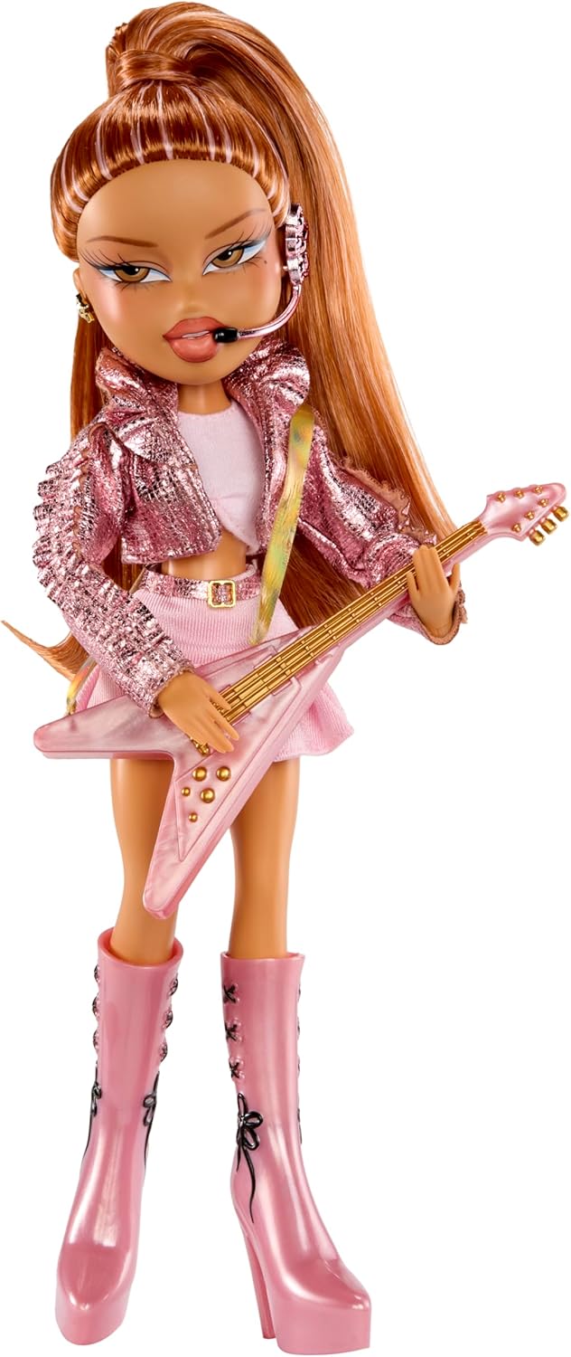 Bratz Pop Starz Yasmin Muñeca de moda con accesorios y