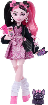 Muñeca Monster High, Draculaura en vestido de lazo rosa y chaqueta...