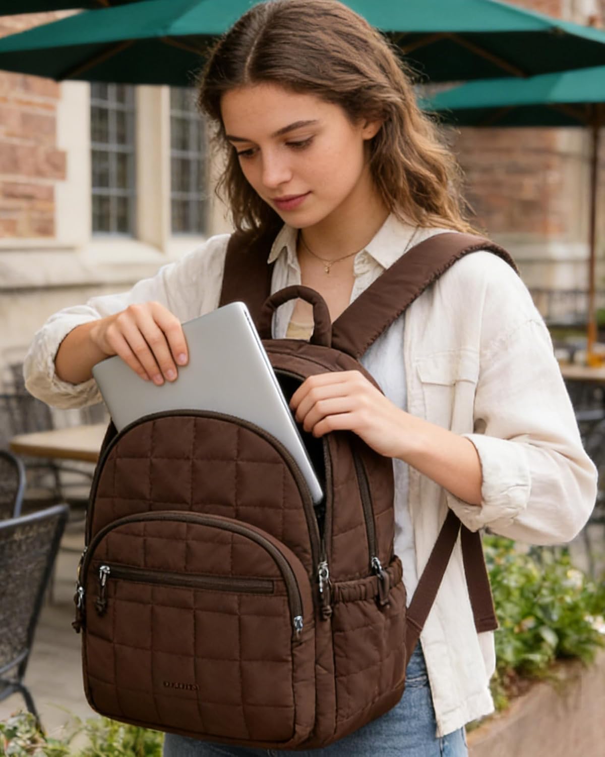 BAGSMART - Mochila de viaje para mujer, mochila universitaria para laptop, Mediana, Chocolate