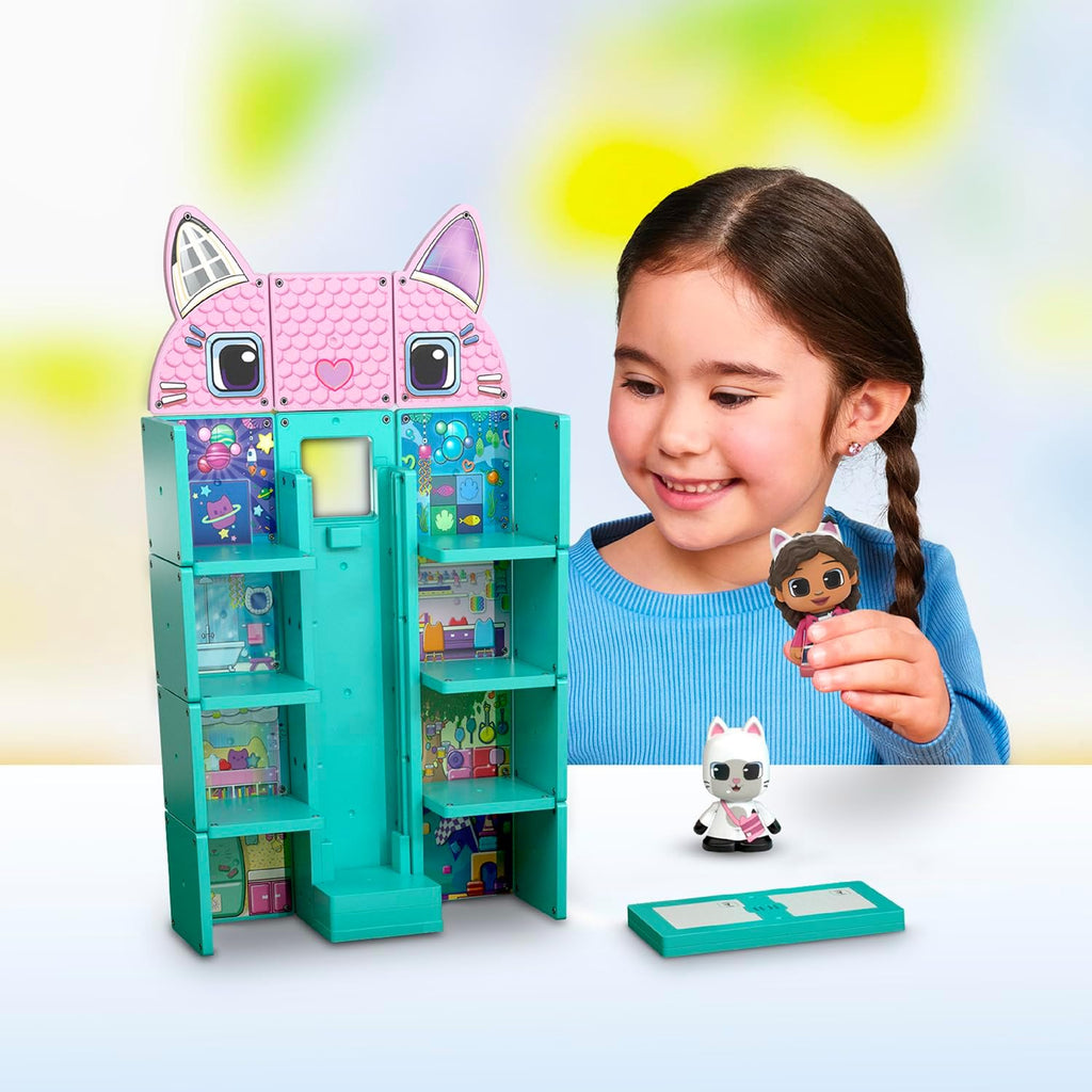 Tile Town Gabby's Dollhouse - Juego de 35 piezas de azulejos magnéticos interactivos, incluye figuras de patas Gabby y Pandy, azulejos de acción