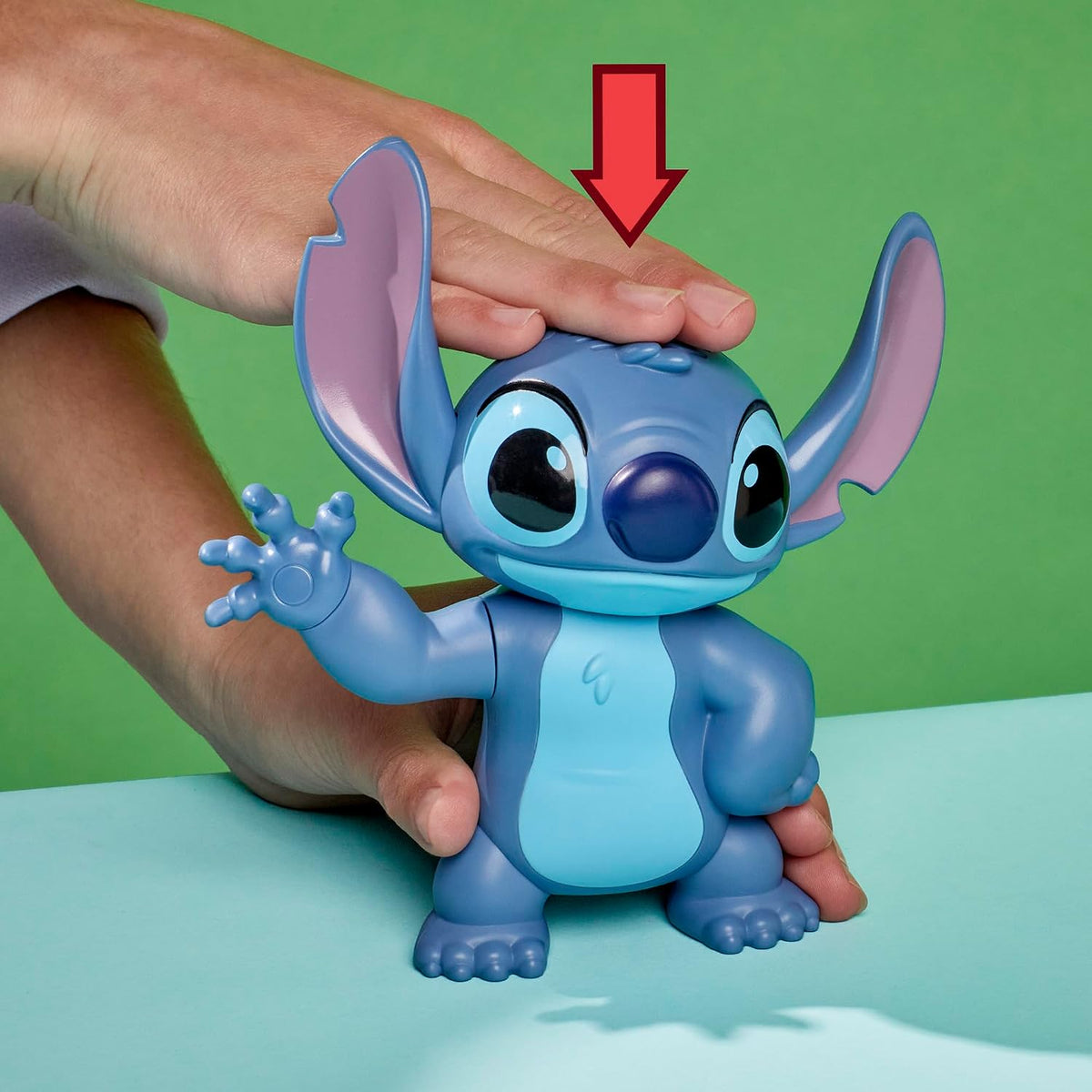 Bop It! Juego de puntada de Disney (Edición en inglés)
