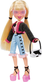 Bratz Goin' Out! Muñeca de moda Cloe con accesorios