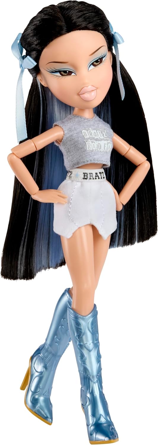Bratz Pop Starz Jade Fashion Doll con accesorios y encanto