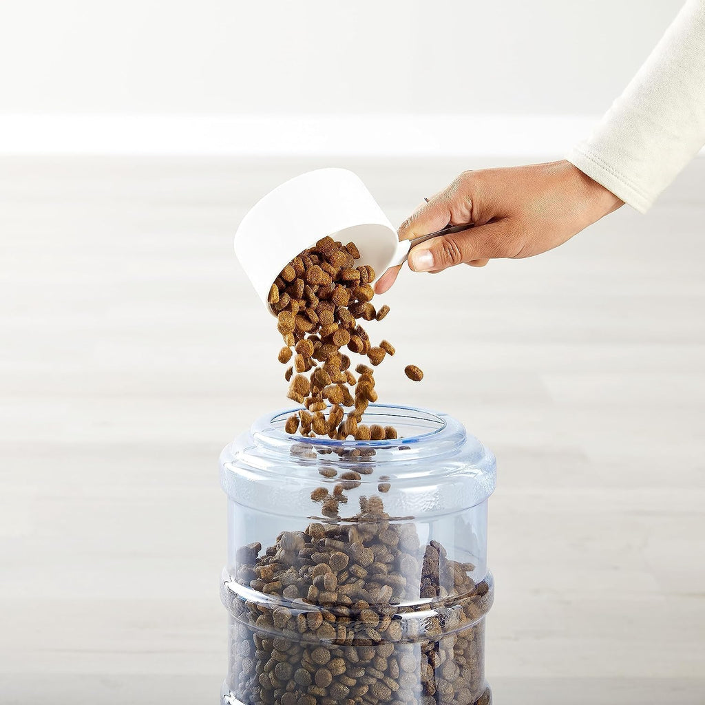 Amazon Basics Dispensador automático de agua para mascotas y alimentador de alimentos por gravedad para gatos y perros, fácil de limpiar, alimentador de alimentos de 152 onzas líquidas