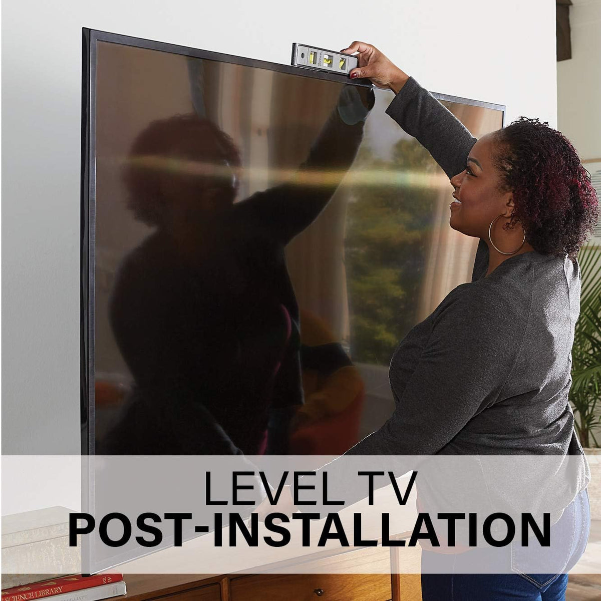 SANUS Paquete de montaje para TV: soporte de pared de movimiento completo premium para televisores grandes de hasta 90 pulgadas + soporte de TV de barra de sonido diseñado para barra de sonido Sonos
