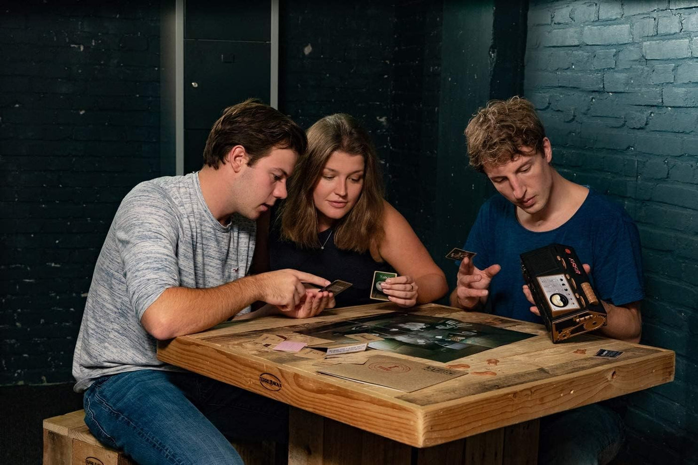 Escape Room The Game Versión 2 - con 4 Emocionantes Salas