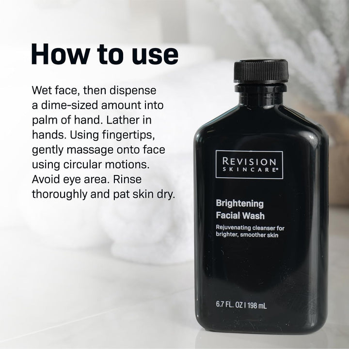 Revision Skincare Brightening Facial Wash, limpiador facial exfolia...