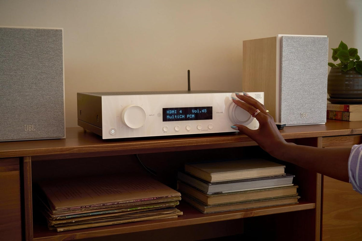 JBL Stage 2 240B Parlantes de Estantería de 4.5 pulgadas - Par (Latte)
