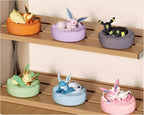 Pokemon - Caja ciega para dormir Eevee - con cama - Mini - Caja de acebo