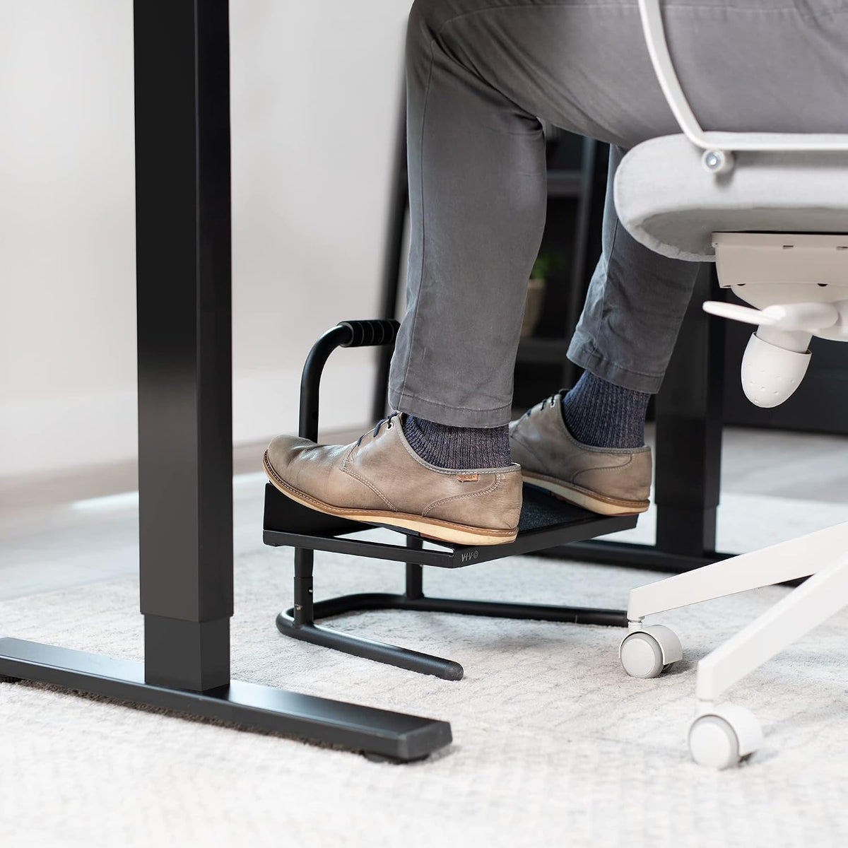 Lámpara VIVO Reposapiés ergonómico ajustable en altura con plataforma de alivio, taburete elevado para estación de trabajo cómoda de sentarse a pararse, superficie antideslizante, portátil, para uso en casa