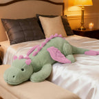 ARELUX - Lindo dragón grande de 50 pulgadas, suave peluche de pterosaurio verde matcha, almohada gigante de dinosaurio mullido con alas rosadas para amigos, miembros de la familia