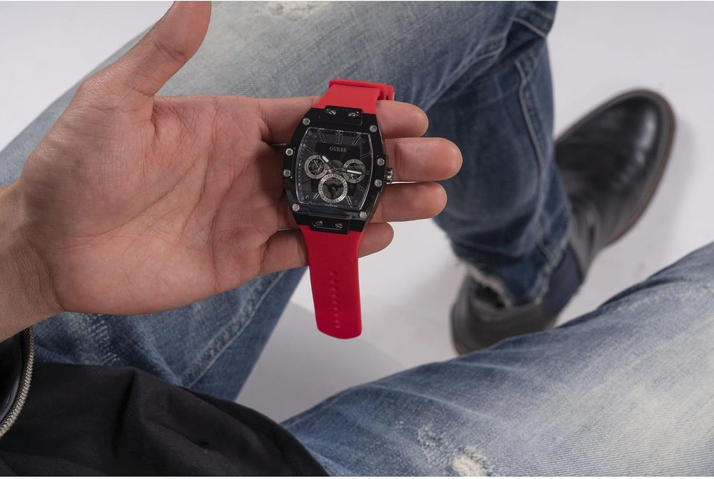 GUESS Serie GW0G para hombre | Reloj de tendencia analógica | Caja de policarbonato | Pulsera de silicona | Resistencia al agua 50M