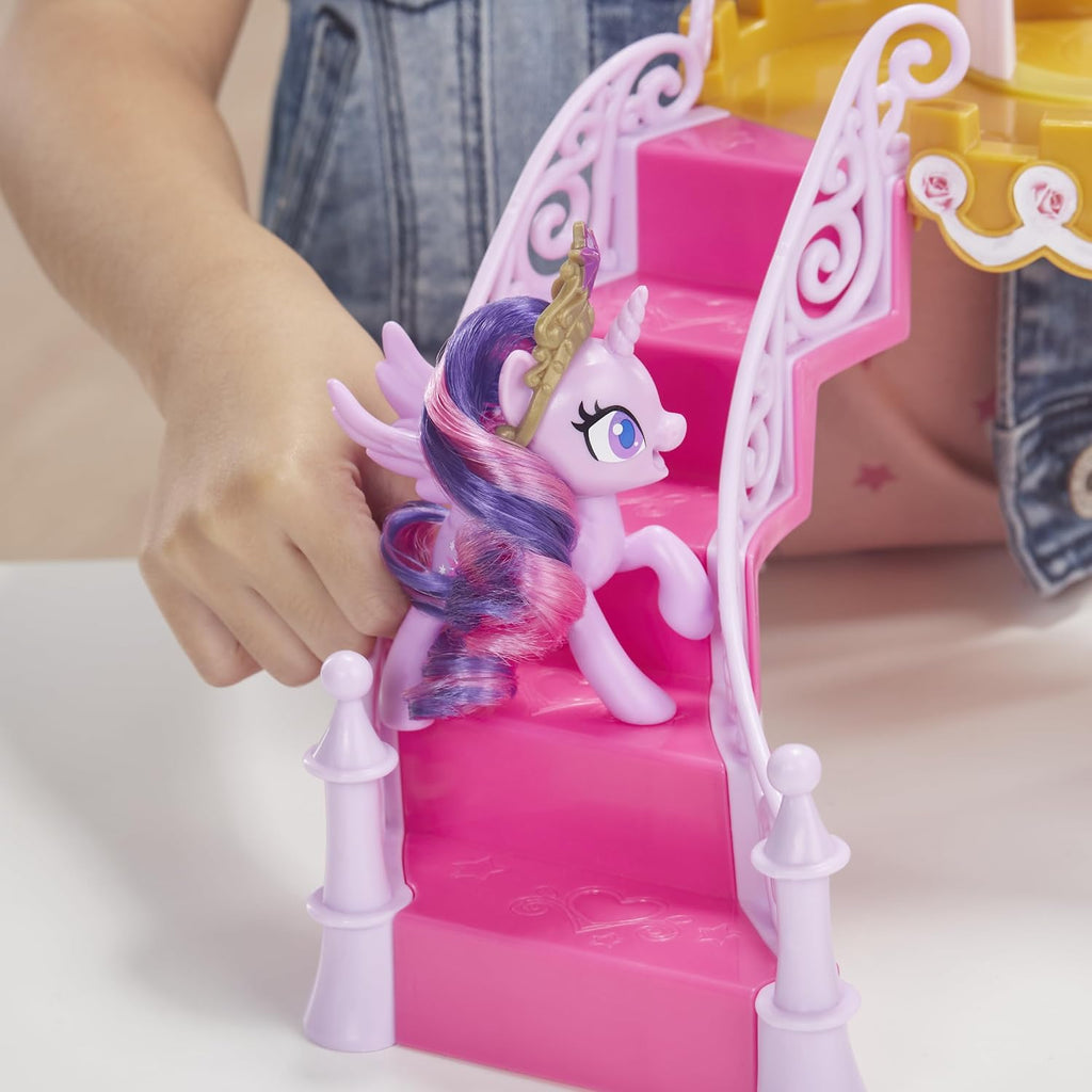 Juego del castillo de la amistad de My Little Pony Incluyendo figuras de Twilight Sparkle y Pinkie Pie (Exclusivo de Amazon)
