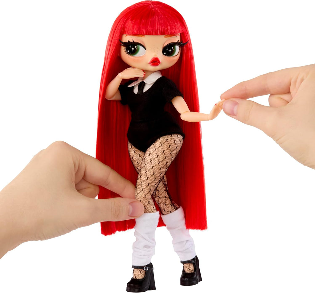 LOL Surprise OMG Music Festival con Jennie - Muñeca de moda con póster coleccionable, inspirada en la sensación musical global, ¡juega y exhibe!