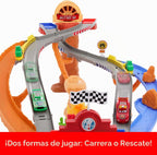 Mattel Disney y Pixar Cars Set de Juguetes, Rayo McQueen y Chick Hicks y 2 Vehículos del Equipo de Pobretones, 2 Maneras de Carrera, Pista de Carrera y Rescate Carretera de Rescate