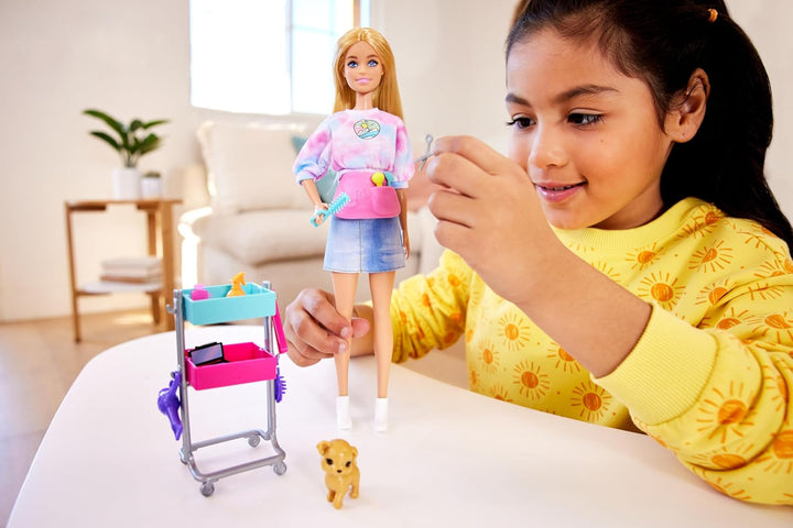 Muñeca Barbie Estilista y 14 Accesorios, Muñeca Rubia "Malibu&#...