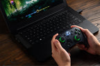 Controlador inalámbrico 8Bitdo Ultimate 2C para Windows PC y Android, con frecuencia de sondeo de 1000 Hz, joysticks y gatillos de efecto Hall, y parachoques L4/R4 reconfigurables (Negro Transparente)