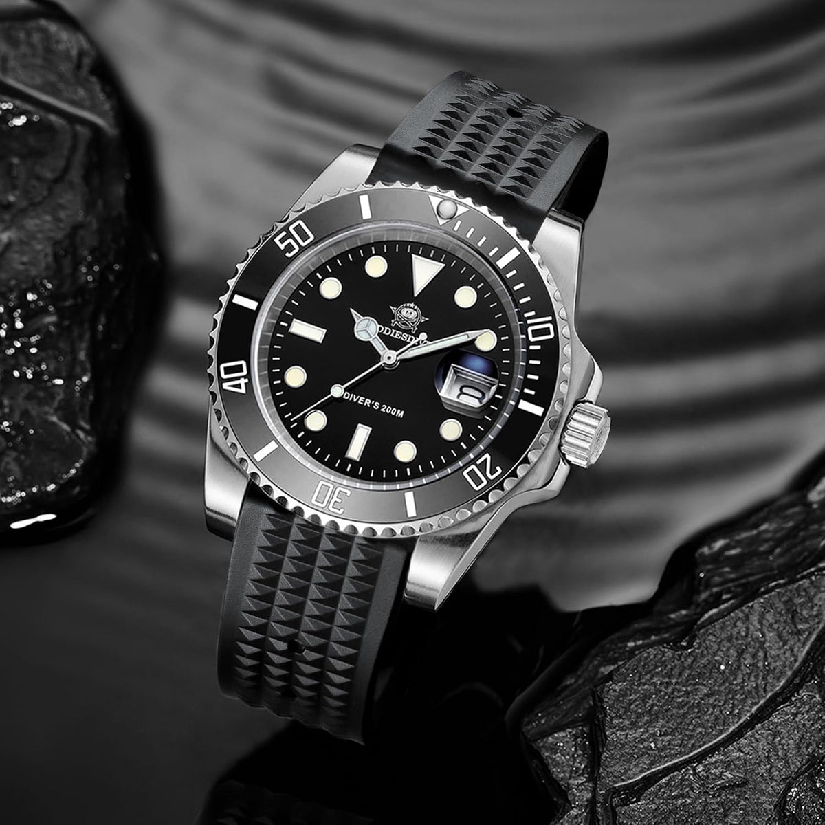 ADDIESDIVE Reloj de buceo para hombre de 1.614 in con movimiento de cuarzo para hombre, esfera fácil de leer, 200 M, impermeable, BGW9, luminoso, analógico, naranja, rojo, verde/negro, esfera