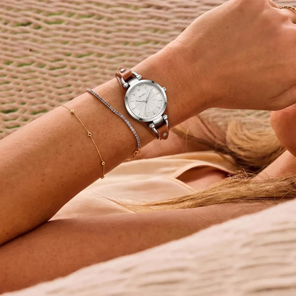 BUREI Reloj de pulsera analógico para mujer, correa de cuero, reloj analógico de cuarzo, pequeño y delgado para mujer, regalo para mujer
